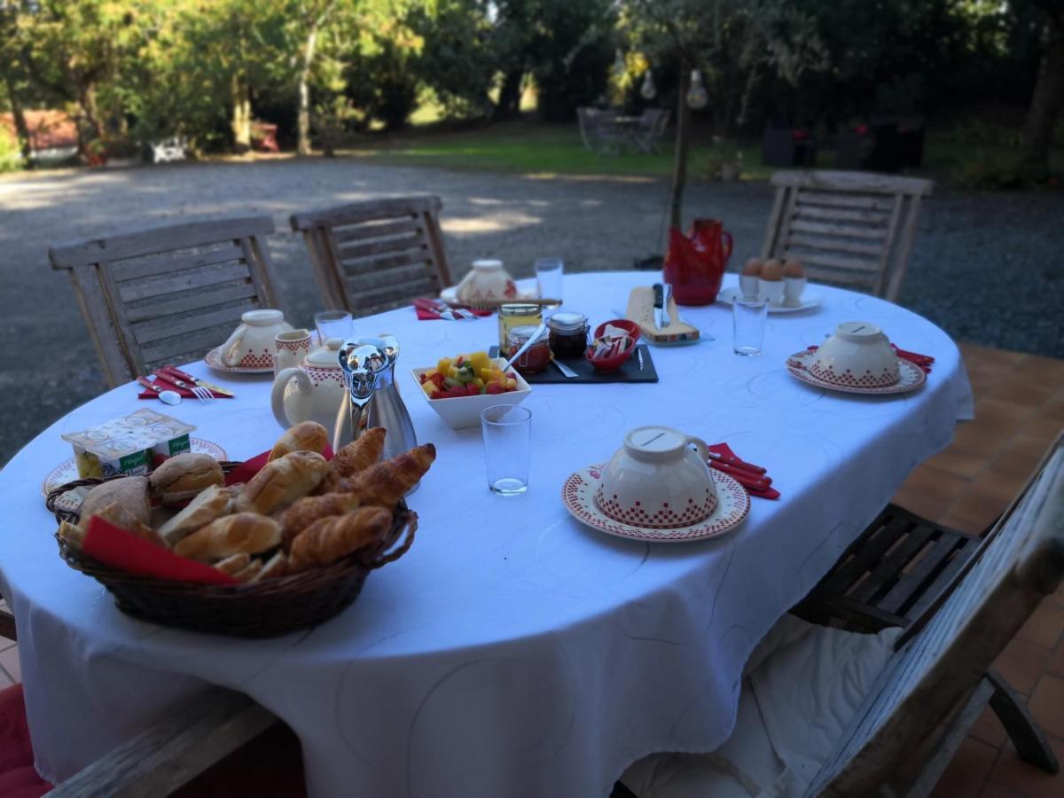 Margautine Bed & Breakfast Ricourt Ngoại thất bức ảnh